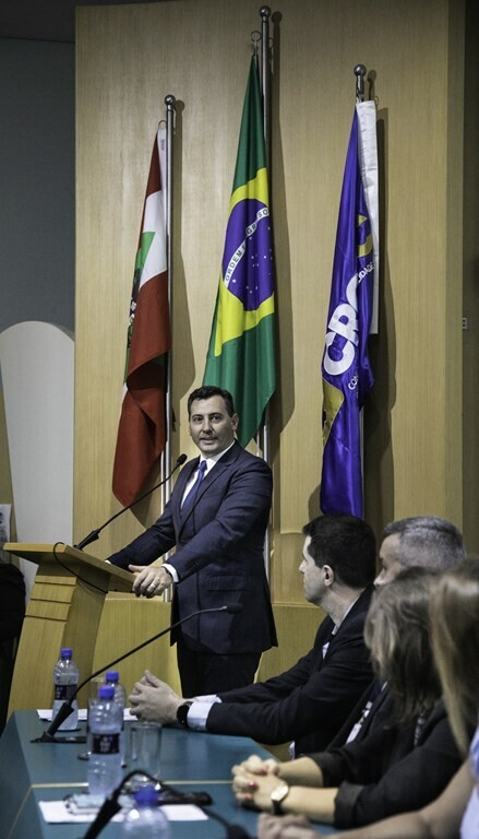 maior_ZJcpHiArbP8cUvWZsykC57g7KxZXKzUx.jpg