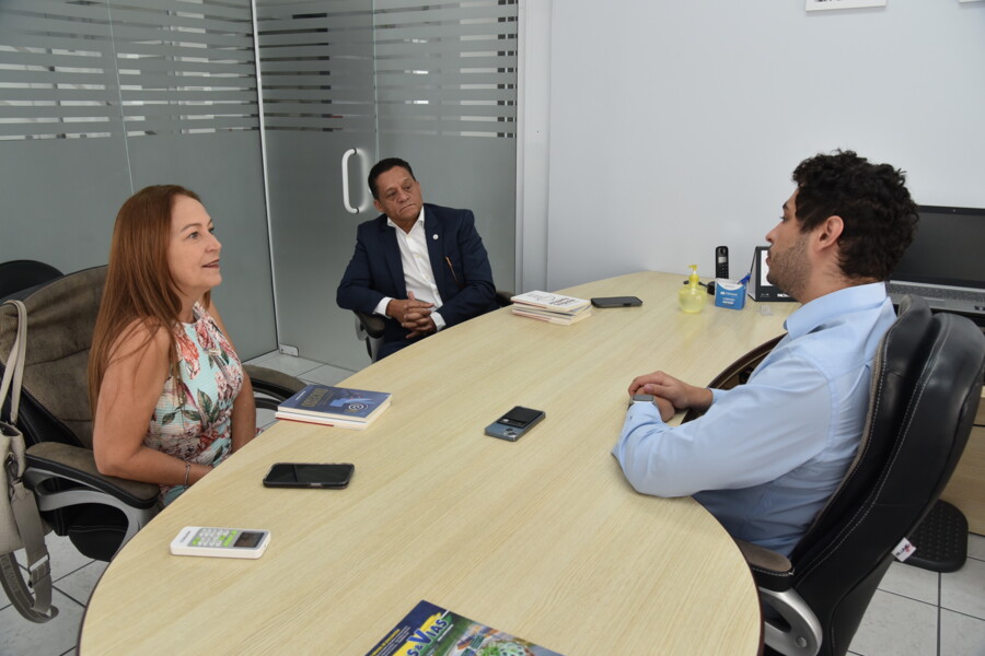 crcsc-realiza-visita-a-representante-em-balneario-camboriu