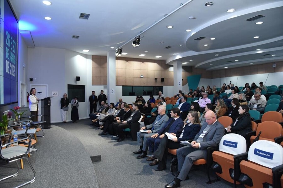 5-seminario-catarinense-de-pericia-contabil-inicia-com-debates-sobre-atualizacoes-tecnicas-e-o-papel-estrategico-do-perito