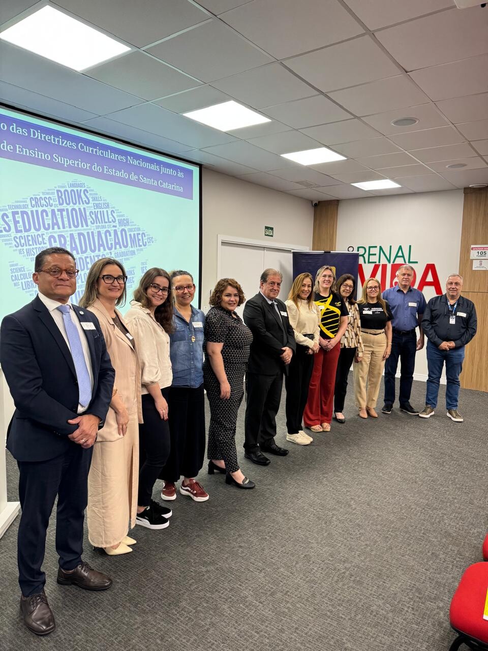 blumenau-recebe-o-3-seminario-de-disseminacao-das-diretrizes-curriculares-nacionais