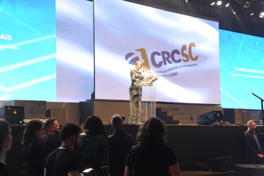 abertura-do-congresso-brasileiro-de-contabilidade-reune-7-mil-pessoas-em-balneario-camboriu